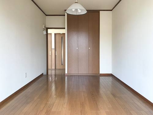 部屋 内観